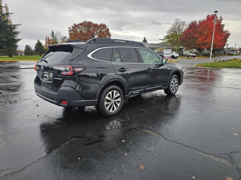 2023 Subaru Outback Premium