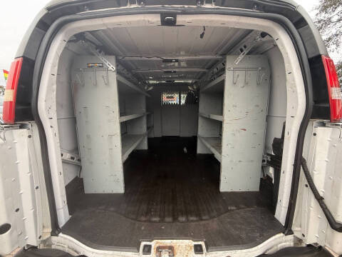 2017 Chevrolet Express 2500