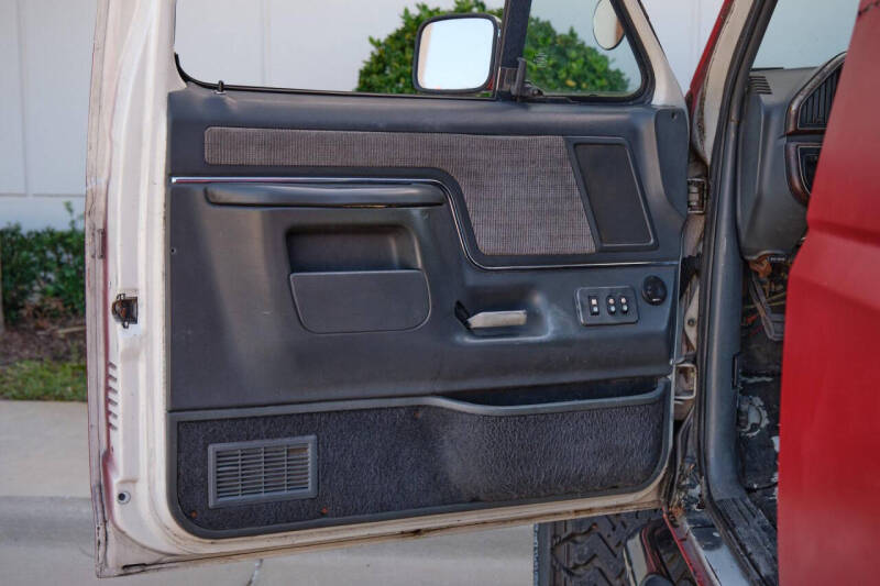 1989 Ford Bronco Custom