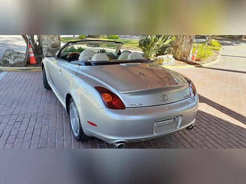 2004 Lexus SC 430