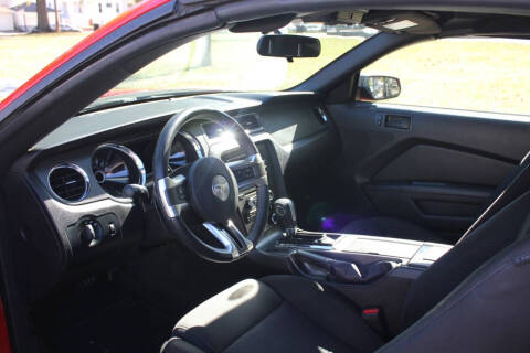 2014 Ford Mustang V6