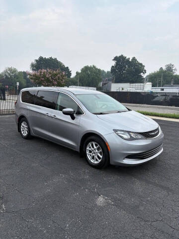 2017 Chrysler Pacifica Touring