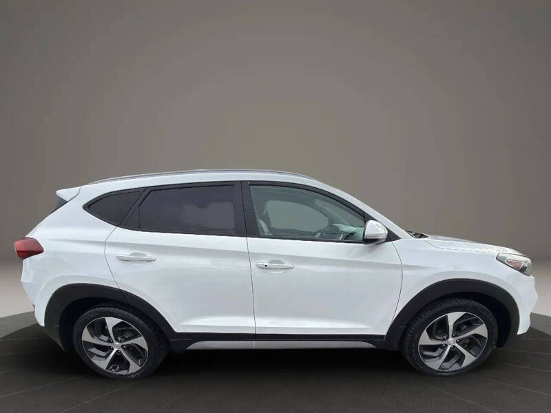 2017 Hyundai Tucson Sport