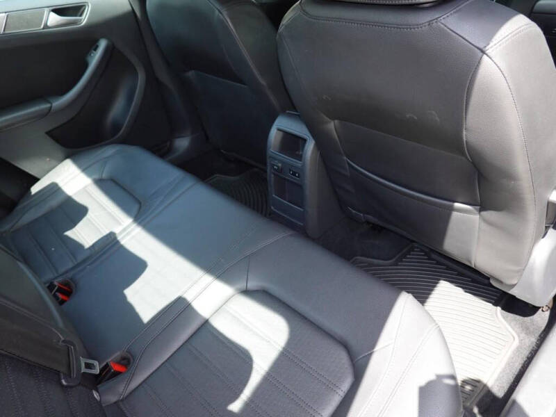 2014 Volkswagen Jetta SEL PZEV