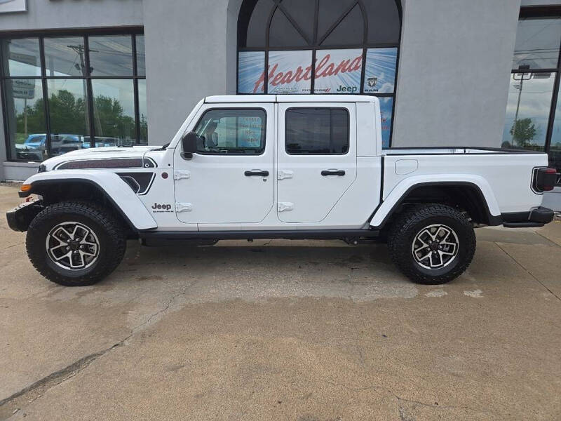 2026 Jeep Gladiator Shadow Ops