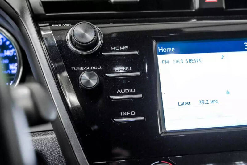 2018 Toyota Camry XLE