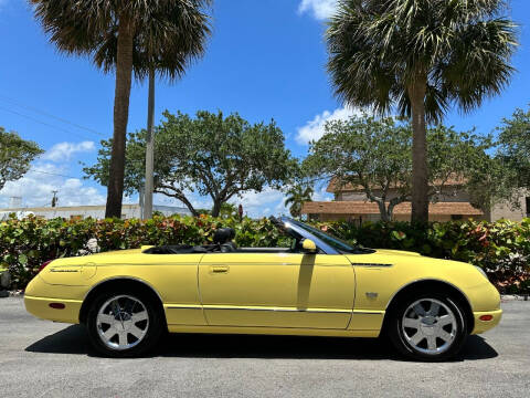 2002 Ford Thunderbird Deluxe