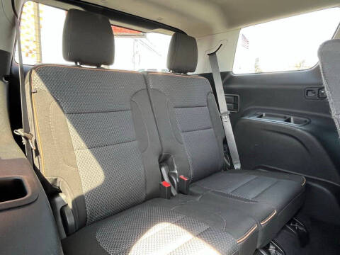 2021 GMC Acadia AT4