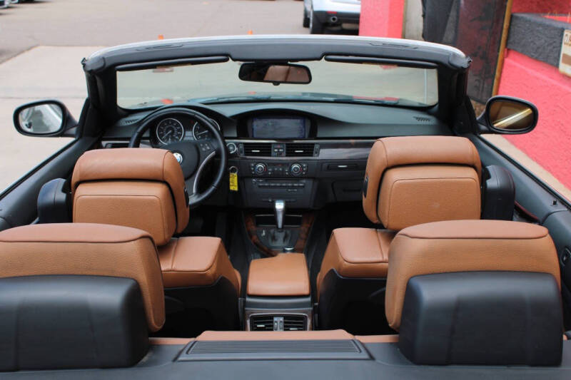 2011 BMW 3 Series 328i