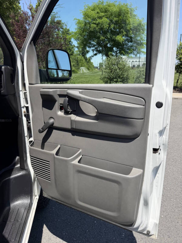 2012 Chevrolet Express 2500