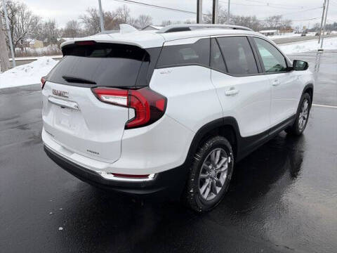 2024 GMC Terrain SLT