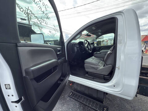 2021 Chevrolet Silverado 5500HD