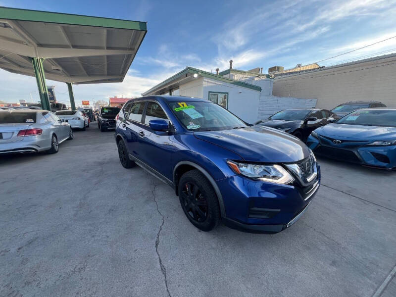 2017 Nissan Rogue S