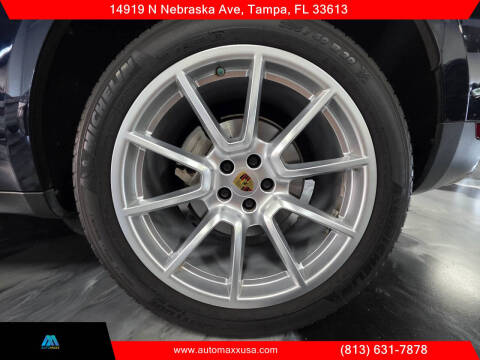 2017 Porsche Macan S