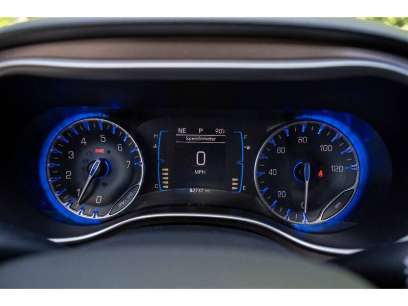 2017 Chrysler Pacifica Touring