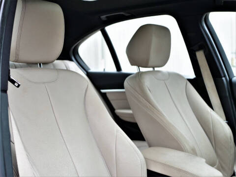 2017 BMW 3 Series 330i