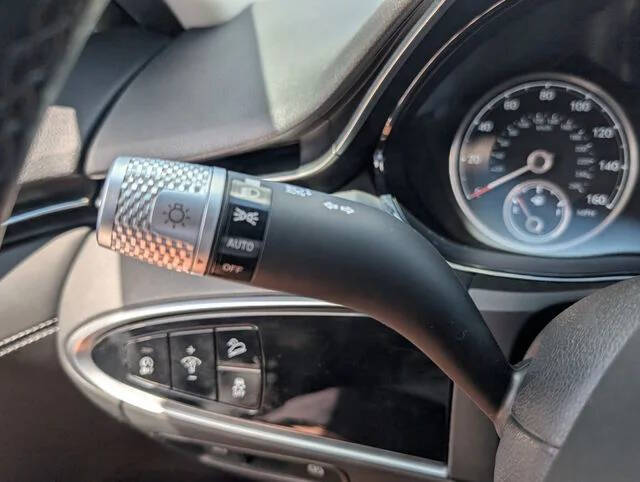 2022 Genesis GV70 2.5T Standard