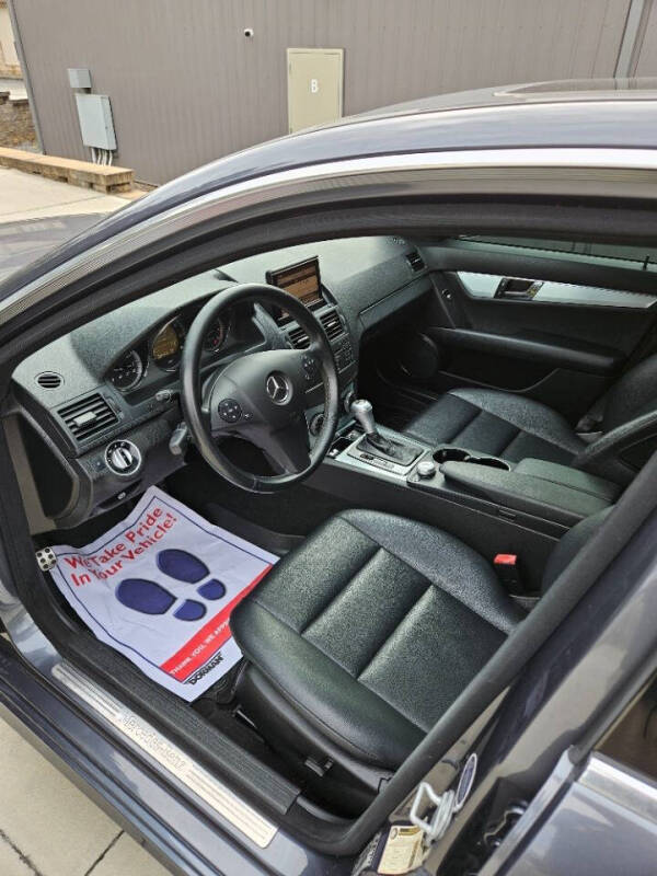 2011 Mercedes-Benz C-Class C 300 Luxury