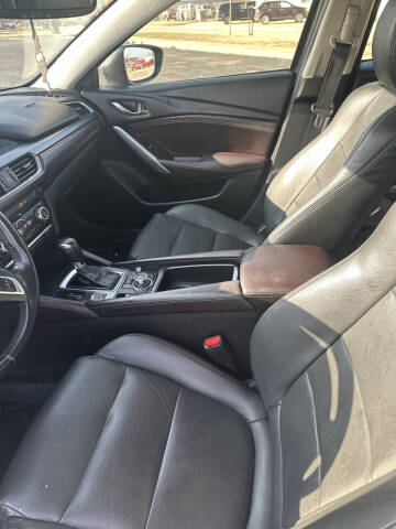 2016 Mazda MAZDA6 i Grand Touring