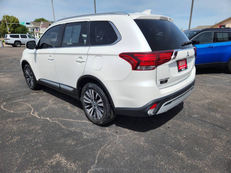 2020 Mitsubishi Outlander SEL