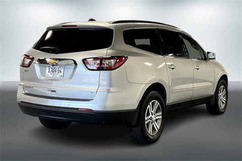 2017 Chevrolet Traverse LT