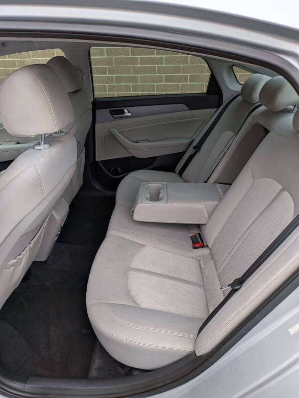 2019 Hyundai Sonata Hybrid SE