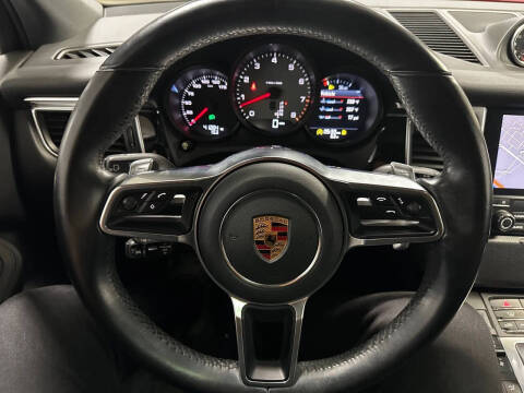 2018 Porsche Macan S
