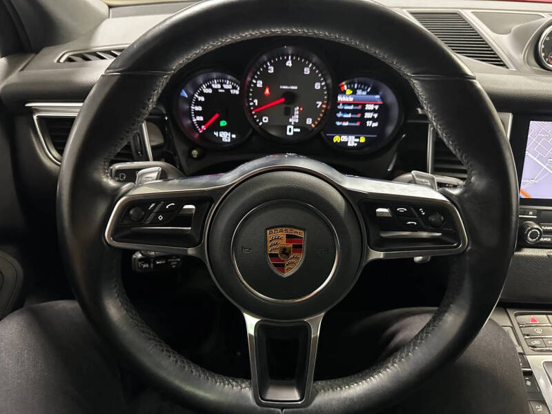 2018 Porsche Macan S