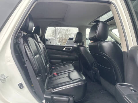 2017 Nissan Pathfinder