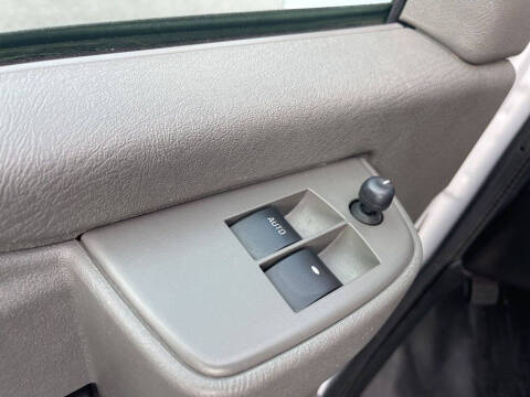 2023 Chevrolet Express 2500