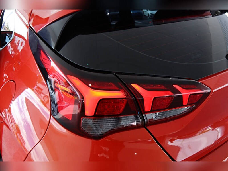 2019 Hyundai Veloster