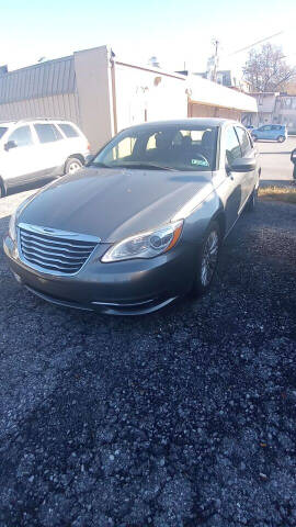 2012 Chrysler 200 for sale at C'S Auto Sales in Lebanon PA