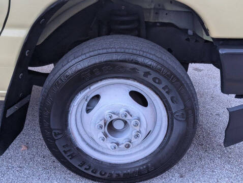 2022 Ford E-Series E-450 SD