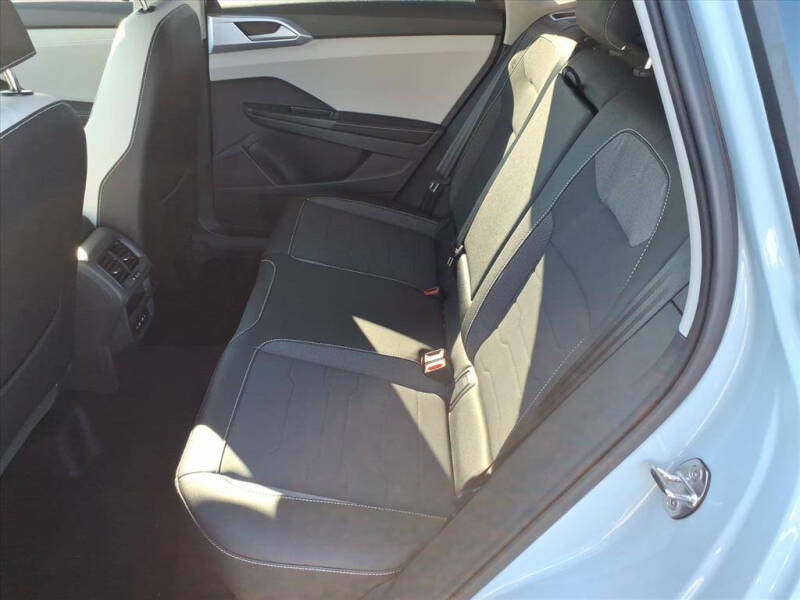 2026 Volkswagen Taos SE