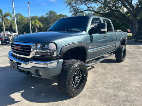 2007 GMC Sierra 2500HD Classic for sale at STEPANEK'S AUTO SALES & SERVICE INC. in Vero Beach FL