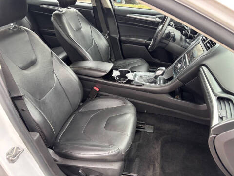 2014 Ford Fusion Titanium