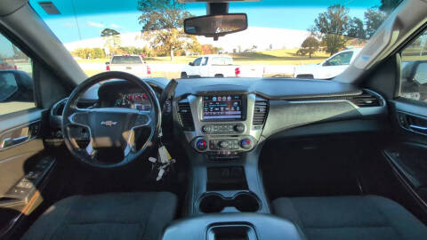 2018 Chevrolet Suburban LS