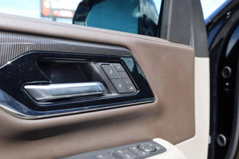 2025 GMC Yukon XL Elevation