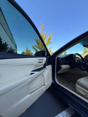 2015 Toyota Camry SE