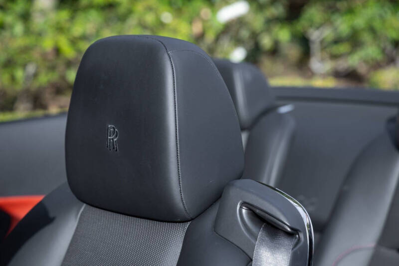 2019 Rolls-Royce Black Badge Dawn