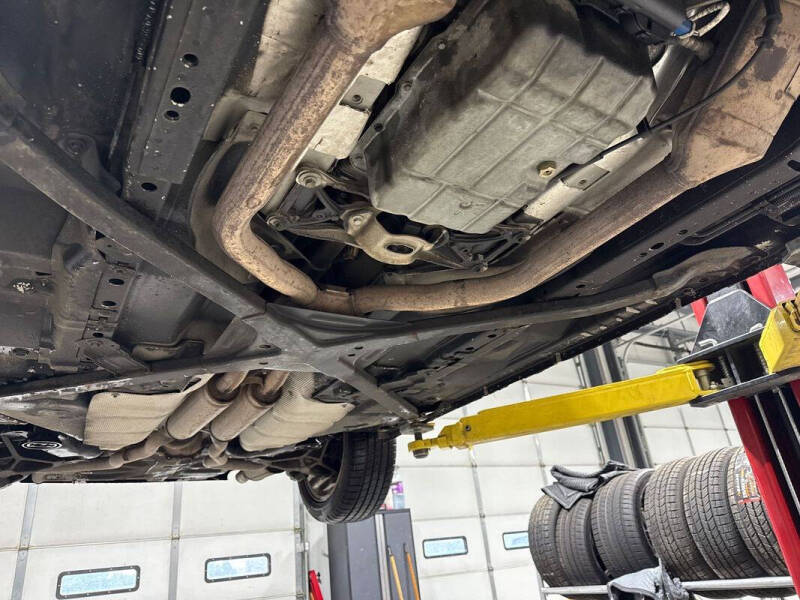 2004 Ford Thunderbird Deluxe