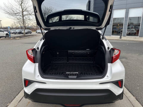 2018 Toyota C-HR XLE Premium