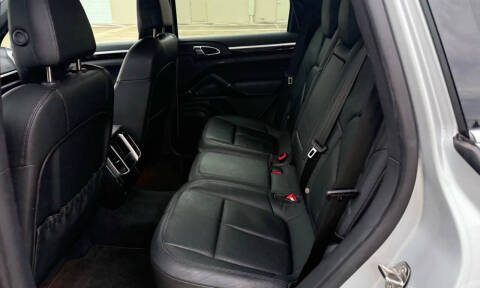 2013 Porsche Cayenne Tiptronic