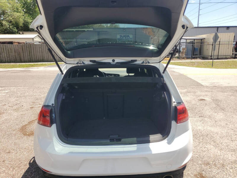 2017 Volkswagen Golf GTI S