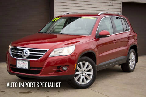 2009 Volkswagen Tiguan for sale at Auto Import Specialist LLC in South Bend IN