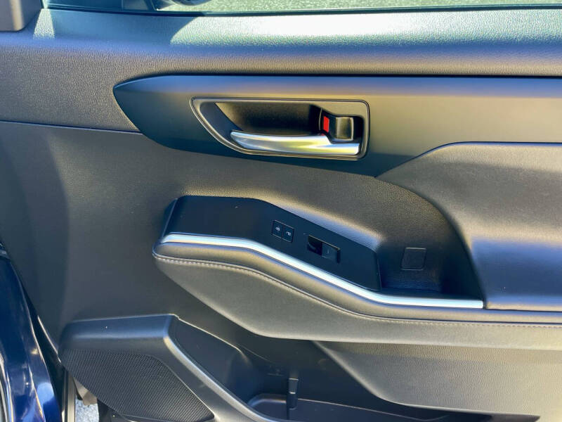 2022 Toyota Highlander XSE