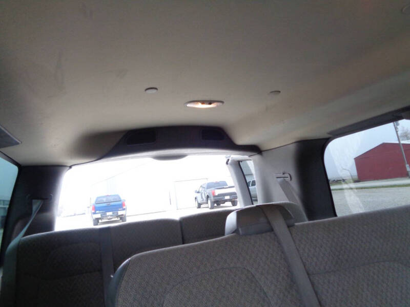 2017 GMC Savana LT 3500