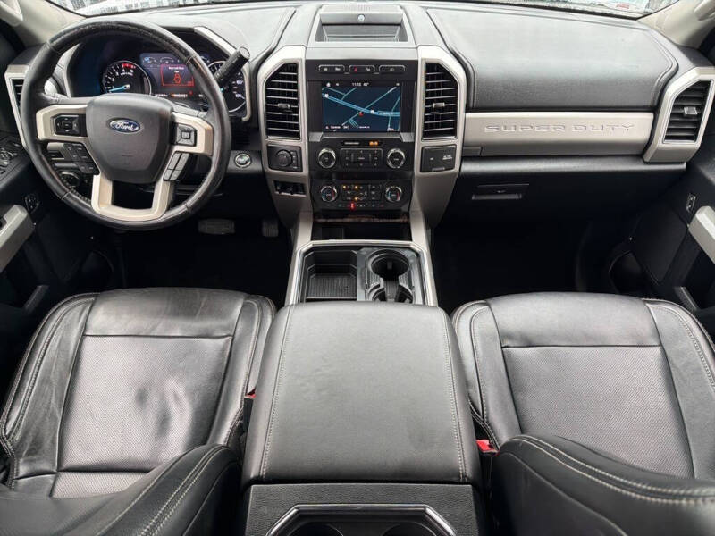 2019 Ford F-350 Super Duty Lariat