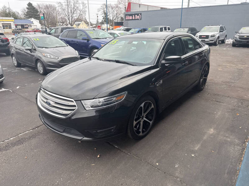2015 Ford Taurus SEL