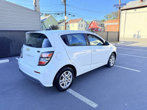 2019 Chevrolet Sonic LT Auto Fleet
